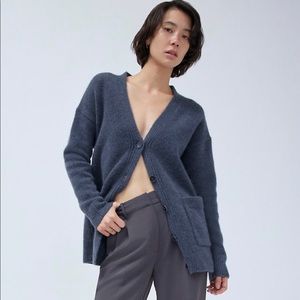 Aritzia Wilfred Pisa Cardigan in H. Elegant Charcoal